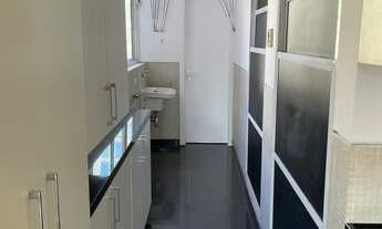 Imagem 4: Apartamento à venda em Bela Vista com 158 m², 3 quartos, 1 suíte, 1 vaga