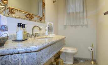 Imagem 4: Apartamento à venda em Vila Andrade com 198 m², 4 quartos, 3 suítes, 3 vagas