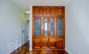 Imagem 2: Apartamento à venda em Carrão com 150 m², 3 quartos, 1 suíte, 2 vagas