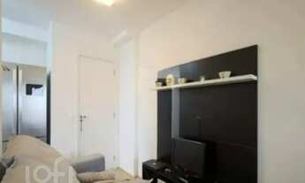 Imagem 2: Apartamento à venda em Barra Funda com 66 m², 3 quartos, 1 suíte, 1 vaga