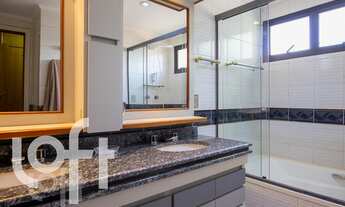 Imagem 7: Apartamento à venda em Lapa com 208 m², 5 quartos, 2 suítes, 3 vagas