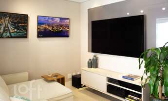 Imagem 2: Apartamento à venda em Alto de Pinheiros com 73 m², 2 quartos, 1 suíte, 2 vagas