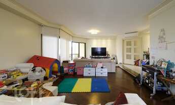 Imagem 4: Apartamento à venda em Santa Cecília com 270 m², 4 quartos, 2 suítes, 3 vagas