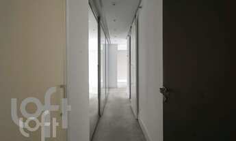 Imagem 3: Apartamento à venda em Vila Andrade com 235 m², 3 quartos, 3 suítes, 4 vagas