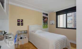 Imagem 3: Apartamento à venda em Vila Andrade com 337 m², 4 quartos, 4 suítes, 4 vagas