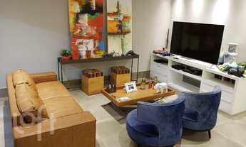 Imagem 3: Apartamento à venda em Lapa com 159 m², 3 quartos, 3 suítes, 3 vagas