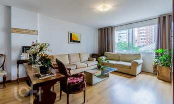 Imagem 2: Apartamento à venda em Santa Cecília com 155 m², 3 quartos, 1 suíte, 1 vaga