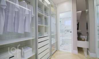 Imagem 4: Apartamento à venda em Vila Andrade com 128 m², 4 quartos, 4 suítes, 2 vagas