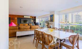 Imagem 4: Apartamento à venda em Lapa com 161 m², 4 quartos, 3 suítes, 3 vagas