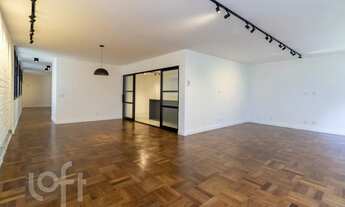 Imagem 2: Apartamento à venda em Sumaré com 231 m², 3 quartos, 1 suíte, 2 vagas