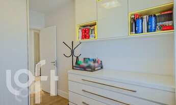 Imagem 2: Apartamento à venda em Barra Funda com 82 m², 2 quartos, 1 suíte, 1 vaga