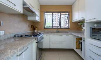 Imagem 6: Apartamento à venda em Vila Andrade com 184 m², 3 quartos, 3 suítes, 3 vagas