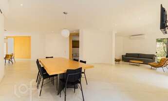 Imagem 7: Apartamento à venda em Vila Madalena com 267 m², 3 quartos, 2 suítes, 4 vagas