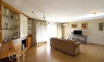 Imagem 2: Apartamento à venda em Campo Belo com 140 m², 3 quartos, 1 suíte, 2 vagas