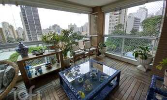 Imagem 3: Apartamento à venda em Perdizes com 267 m², 4 quartos, 4 suítes, 5 vagas