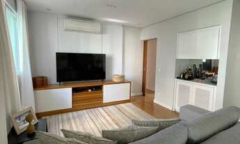 Imagem 2: Apartamento à venda em Vila Andrade com 165 m², 3 quartos, 3 suítes, 3 vagas