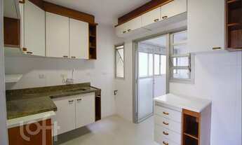 Imagem 5: Apartamento à venda em Alto de Pinheiros com 95 m², 3 quartos, 1 suíte, 2 vagas