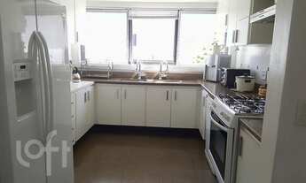 Imagem 7: Apartamento à venda em Chácara Klabin com 300 m², 5 quartos, 4 suítes, 4 vagas