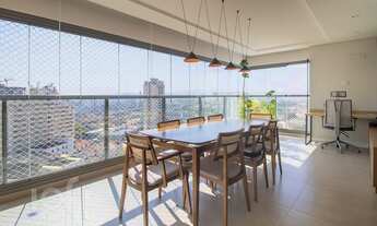 Imagem: Apartamento à venda em Lapa com 105 m²