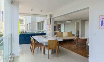 Imagem 5: Apartamento à venda em Pinheiros com 211 m², 3 quartos, 3 suítes, 3 vagas