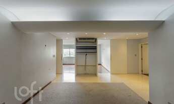 Imagem 7: Apartamento à venda em Alto de Pinheiros com 330 m², 6 quartos, 3 suítes, 5 vagas