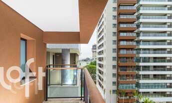 Imagem 2: Apartamento à venda em Morumbi com 300 m², 3 quartos, 3 suítes, 4 vagas