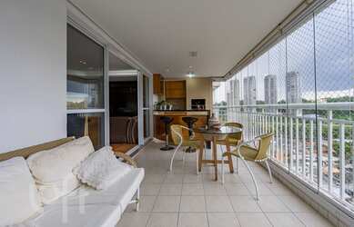 Imagem 8: Apartamento à venda em Santo Amaro com 135 m², 3 quartos, 3 suítes, 2 vagas