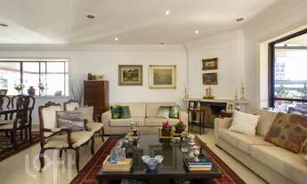 Imagem 3: Apartamento à venda em Vila Andrade com 268 m², 3 quartos, 3 suítes, 5 vagas