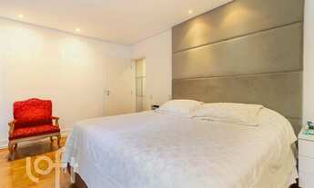 Imagem 7: Apartamento à venda em Santa Cecília com 250 m², 3 quartos, 1 suíte, 2 vagas