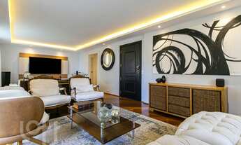 Imagem 1: Apartamento à venda em Itaim Bibi com 232 m², 4 quartos, 2 suítes, 3 vagas