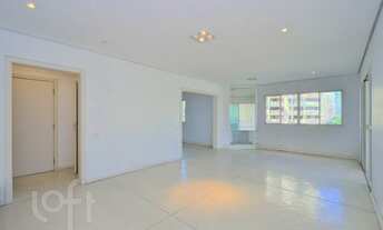 Imagem 2: Apartamento à venda em Vila Andrade com 240 m², 3 quartos, 3 suítes, 4 vagas