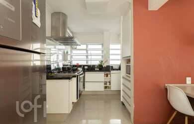 Imagem 9: Apartamento à venda em Higienópolis com 110 m², 3 quartos, 1 suíte, 2 vagas