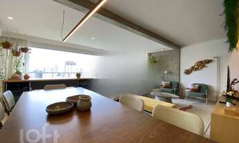 Imagem 2: Apartamento à venda em Lapa com 221 m², 4 quartos, 4 suítes, 4 vagas