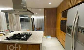 Imagem 7: Apartamento à venda em Vila Madalena com 249 m², 3 quartos, 3 suítes, 4 vagas