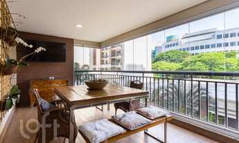 Imagem 2: Apartamento à venda em Perdizes com 168 m², 3 quartos, 3 suítes, 3 vagas