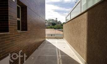 Imagem 2: Apartamento à venda em Alto de Pinheiros com 151 m², 2 quartos, 2 suítes, 3 vagas