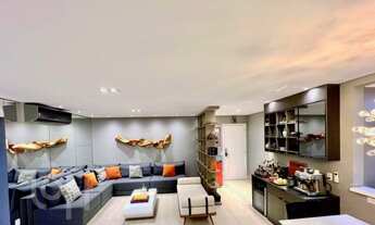 Imagem: Apartamento à venda em Lapa com 157 m²