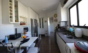 Imagem 5: Apartamento à venda em Brooklin com 294 m², 4 quartos, 2 suítes, 3 vagas