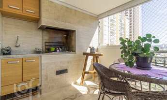 Imagem 3: Apartamento à venda em Lapa com 172 m², 4 quartos, 3 suítes, 3 vagas