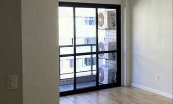 Imagem 3: Apartamento à venda em Higienópolis com 79 m², 2 quartos, 1 suíte, 2 vagas