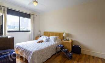 Imagem 5: Apartamento à venda em Morumbi com 207 m², 3 quartos, 3 suítes, 4 vagas