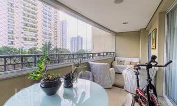 Imagem 3: Apartamento à venda em Lapa com 153 m², 3 quartos, 3 suítes, 3 vagas