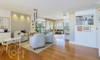 Imagem 2: Apartamento à venda em Perdizes com 240 m², 4 quartos, 3 suítes, 3 vagas