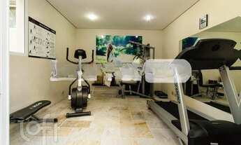 Imagem 4: Apartamento à venda em Pinheiros com 189 m², 4 quartos, 3 suítes, 3 vagas