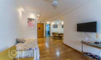 Imagem 2: Apartamento à venda em Bosque da Saúde com 93 m², 3 quartos, 1 suíte, 2 vagas