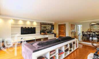 Imagem: Apartamento à venda em Morumbi com 212