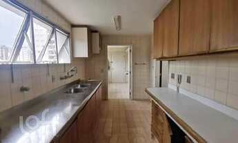 Imagem 2: Apartamento à venda em Morumbi com 157 m², 3 quartos, 1 suíte, 2 vagas