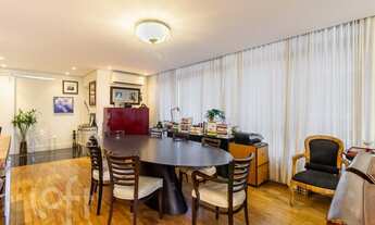 Imagem 6: Apartamento à venda em Jardim Paulista com 224 m², 3 quartos, 3 suítes, 2 vagas