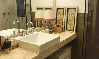 Imagem 3: Apartamento à venda em Morumbi com 250 m², 4 quartos, 2 suítes, 4 vagas