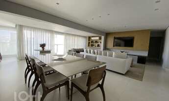 Imagem 2: Apartamento à venda em Santo Amaro com 189 m², 2 quartos, 2 suítes, 3 vagas